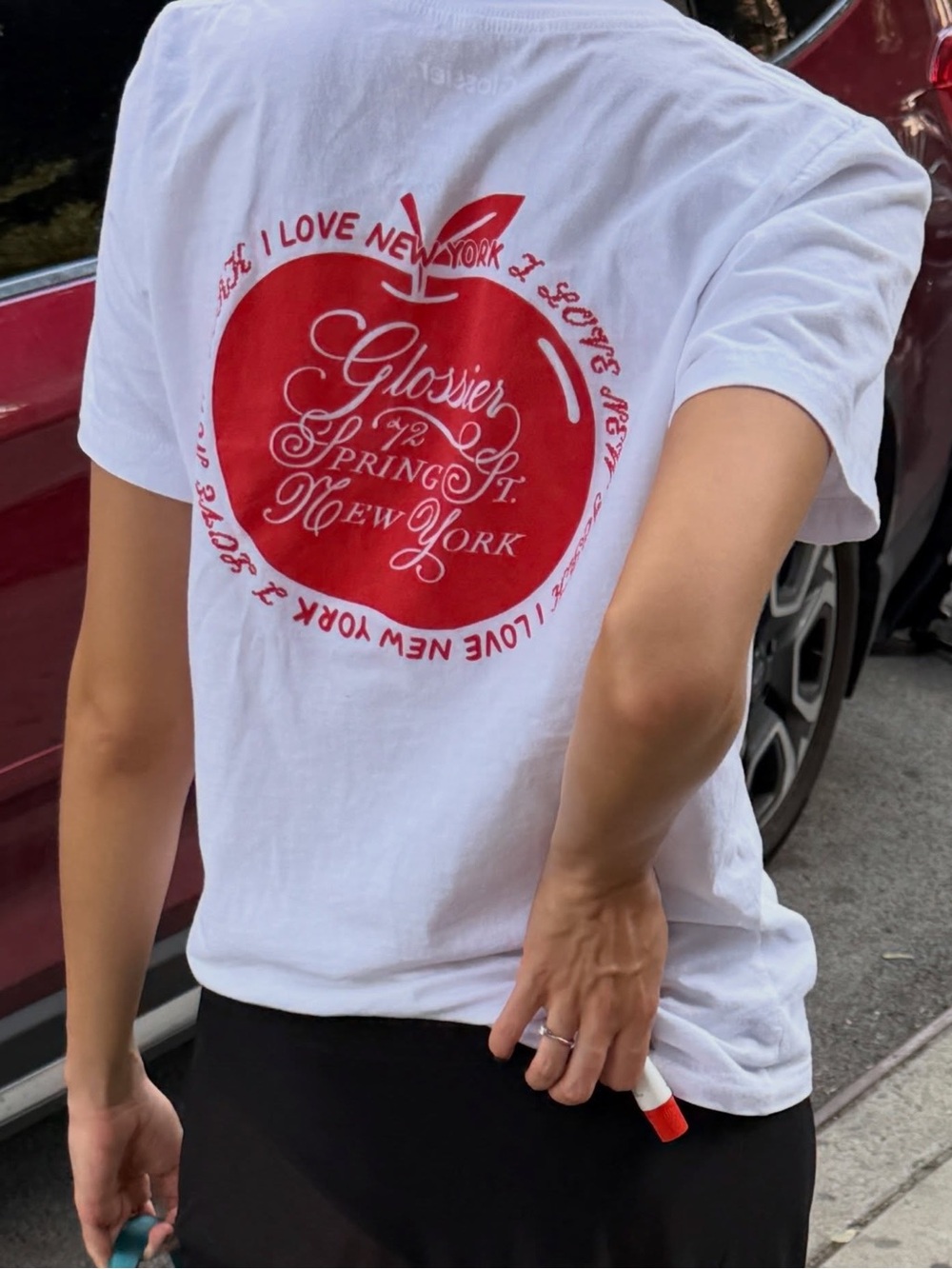 NWOT Glossier Big Apple Tee - Limited Edition